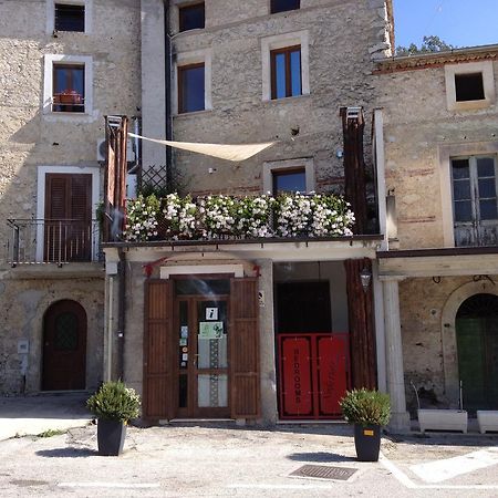 Bedrooms Ninfa Del Lago Posta Fibreno Bagian luar foto