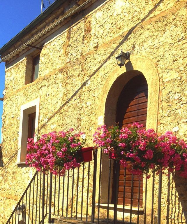 Bedrooms Ninfa Del Lago Posta Fibreno Bagian luar foto